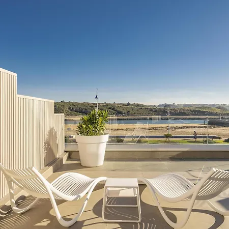 Apartamento Turísticos Puerto De Junto A La Playa, Terraza Y Garaje Privado *