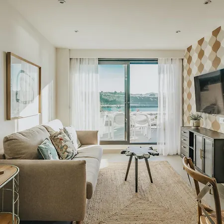 Turísticos Puerto De Junto A La Playa, Terraza Y Garaje Privado Apartamento Suances