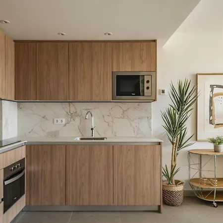 Turísticos Puerto De Junto A La Playa, Terraza Y Garaje Privado Suances