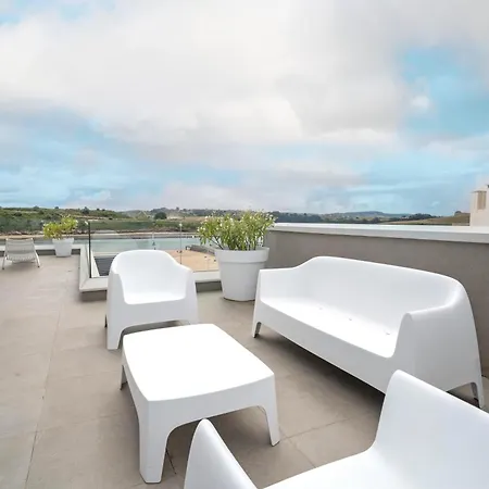 Apartamento Turísticos Puerto De Junto A La Playa, Terraza Y Garaje Privado *