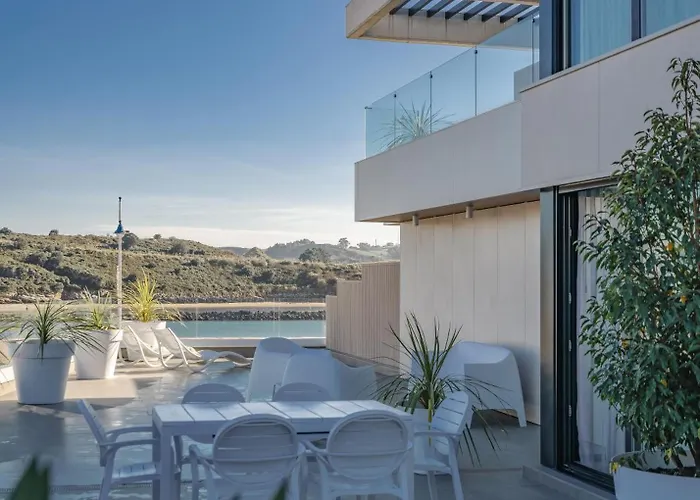 Turisticos Puerto De Junto A La Playa, Terraza Y Garaje Privado * Suances