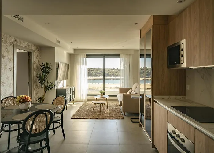 Turisticos Puerto De Junto A La Playa, Terraza Y Garaje Privado