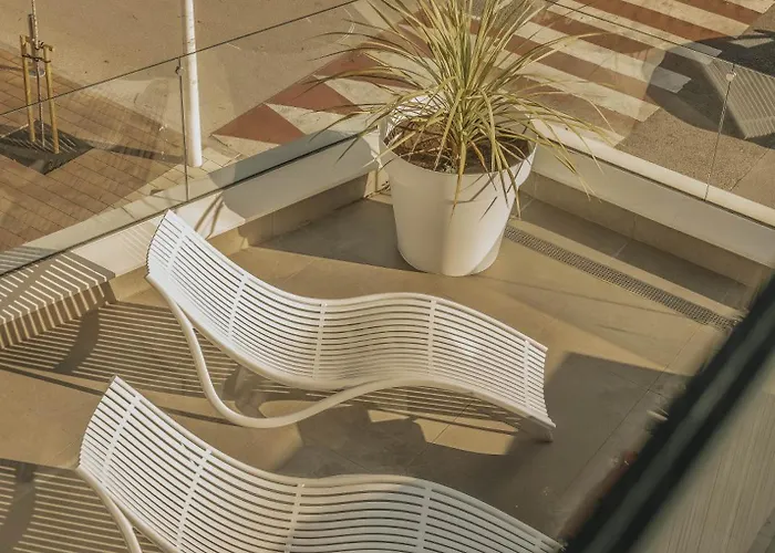 Turisticos Puerto De Junto A La Playa, Terraza Y Garaje Privado