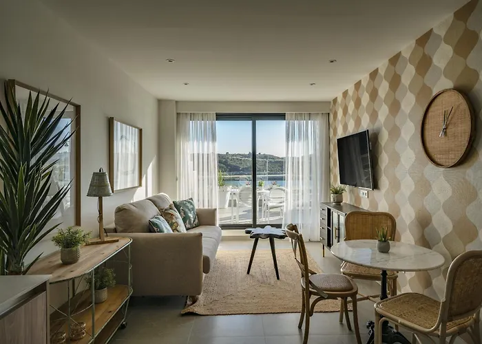 Turisticos Puerto De Junto A La Playa, Terraza Y Garaje Privado Suances