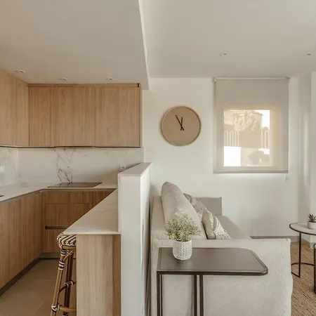 Turisticos Puerto De Junto A La Playa, Terraza Y Garaje Privado * Suances