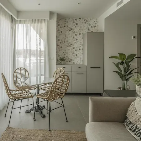 Turisticos Puerto De Junto A La Playa, Terraza Y Garaje Privado Appartement *