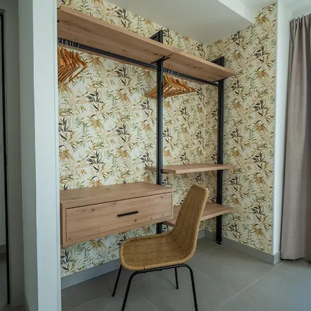 Appartement Turisticos Puerto De Junto A La Playa, Terraza Y Garaje Privado